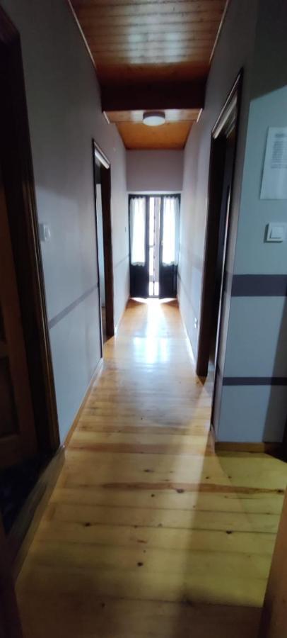 Casa Rural Apartamentos Angel Inguanzo Arenas De Cabrales エクステリア 写真